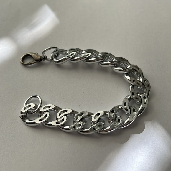 Vintage lot of 3 Silvertone 7” Bracelets - one with abalone starfish - Picture 7 of 12